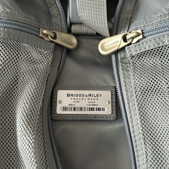 Briggs & Riley garment bag NWT - Picture 7 of 10